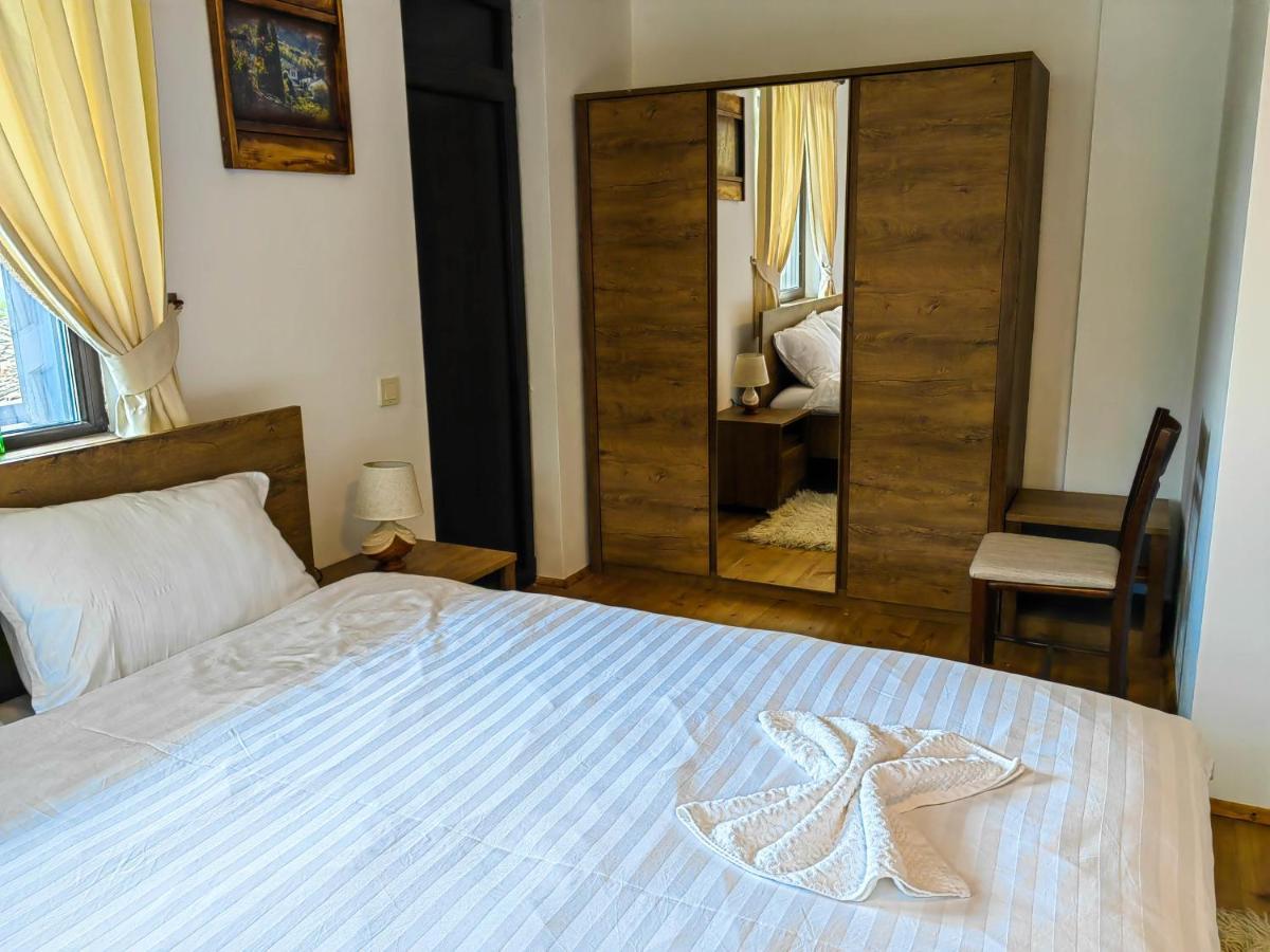 Rimovata Kashta Guest House Leshten Exterior foto