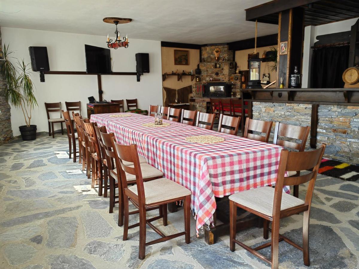 Rimovata Kashta Guest House Leshten Exterior foto